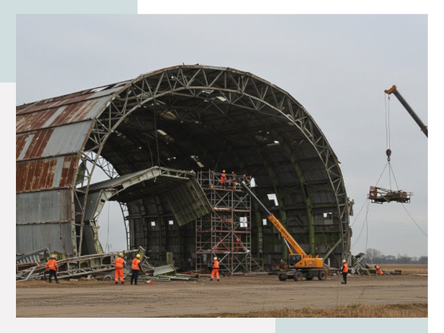 Демонтаж ангаров в Королёве